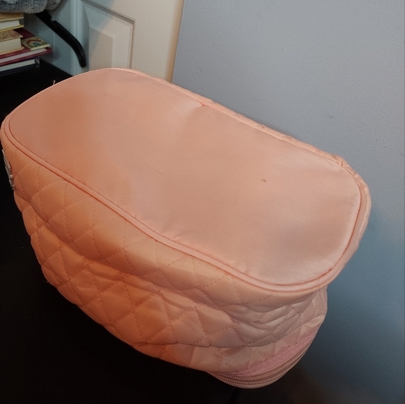 Caboodles Pink Quilted Cosmetic Makeup Carrying Bag - Picture 5 of 8